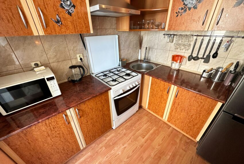 Квартиры посуточно в Новочеркасске uyutnaya studiya 33 m² ot 2350₽ • kvartiry posutochno v novocherkasske 17 850x570