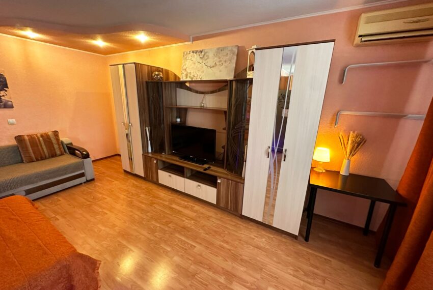 Квартиры посуточно в Новочеркасске uyutnaya studiya 33 m² ot 2350₽ • kvartiry posutochno v novocherkasske 27 850x570